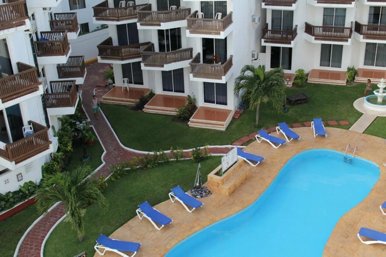 Imperial Las Perlas Cancun 3*,